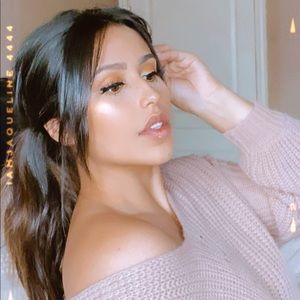 Meet your Posher, Paige